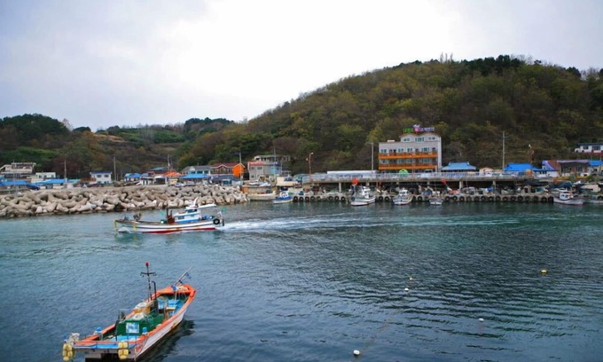 Yeongdeok House | Daeheungho Daege Pension