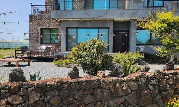 Andeok House | Daejeong Prabang