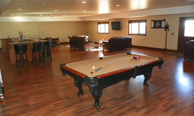 Kimball Cabin | Dakota Prairie Lodge & Resort