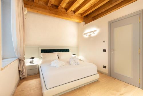 Citta Antica Apartment | Dante Alighieri intero appartamento luxury