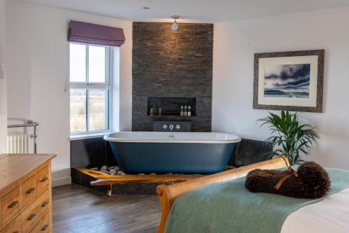 Broadford House | Dark Skye Cottage