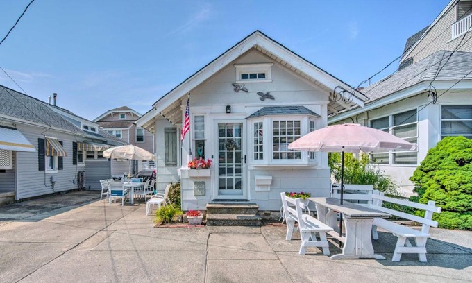 North End House | Darling Ocean City Cottage, 2 Blocks to Beach!