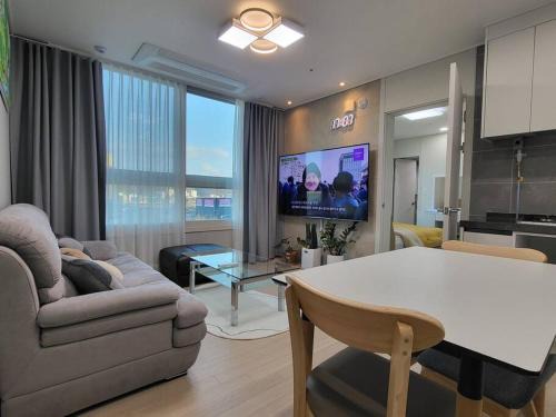 Bongmyeong-dong Apartment | Dasi 2