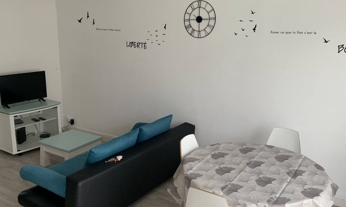 Batz-sur-Mer House | David and Sonia's house on the Guérande peninsula