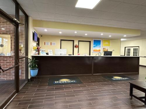 Maysville Hotel | Days Inn by Wyndham Maysville Kentucky