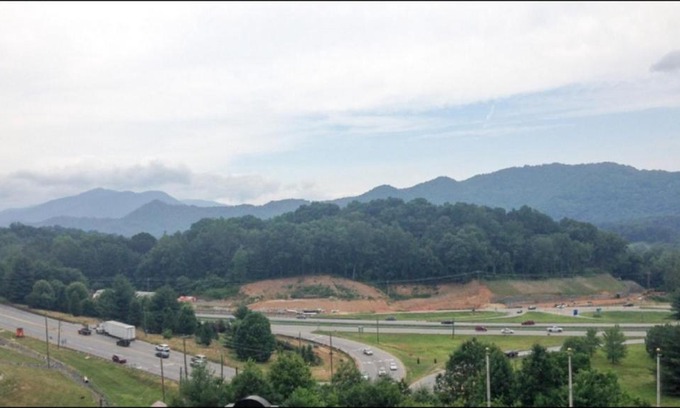 Waynesville Hotel | Days Inn by Wyndham Waynesville NC