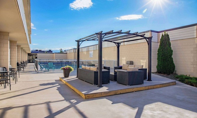 East Kootenay Hotel | Days Inn & Conference Centre by Wyndham Cranbrook