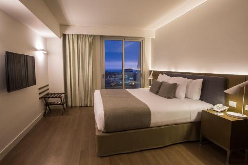 Sector 1 Hotel | Dazzler by Wyndham Lima San Isidro