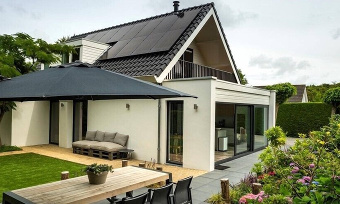 Renesse Villa | De Bongerd 63 luxury holiday villa in Renesse near beach and sea