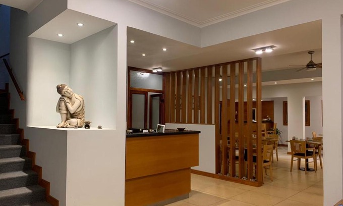 Villa Gesell Hotel | De La Plaza Hotel