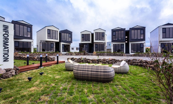 Gujwa Condo | De Reve Jeju