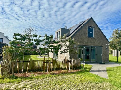 Sint Maarten House | De Wielen 58