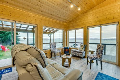 Homer House | Deck and Panoramic Views Bayfront House in Homer!
