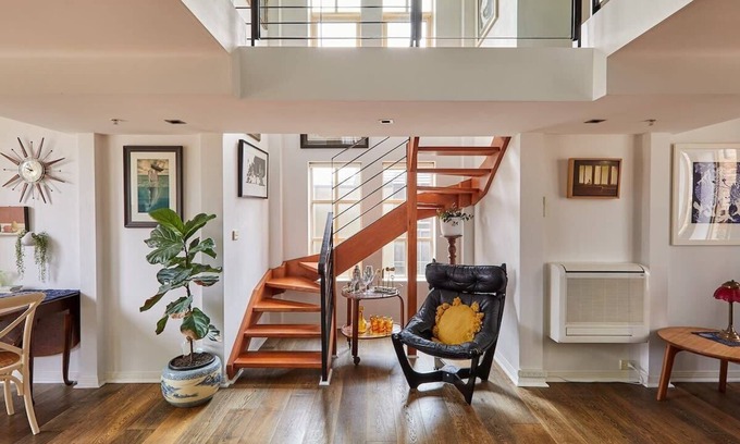 Melbourne Central Business District Apartment | Deco Loft on Russell Street