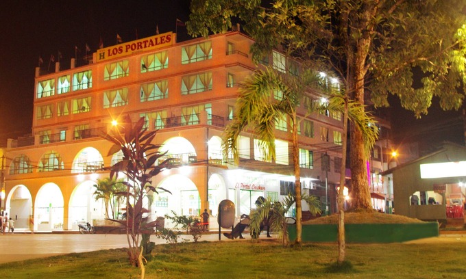 Calleria Hotel | Del Castillo Plaza Hotel Pucallpa