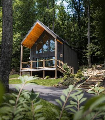 Gatlinburg - Pigeon Forge House | Delightful Cottage Ideal for Small Groups in Sevierville, Tennessee