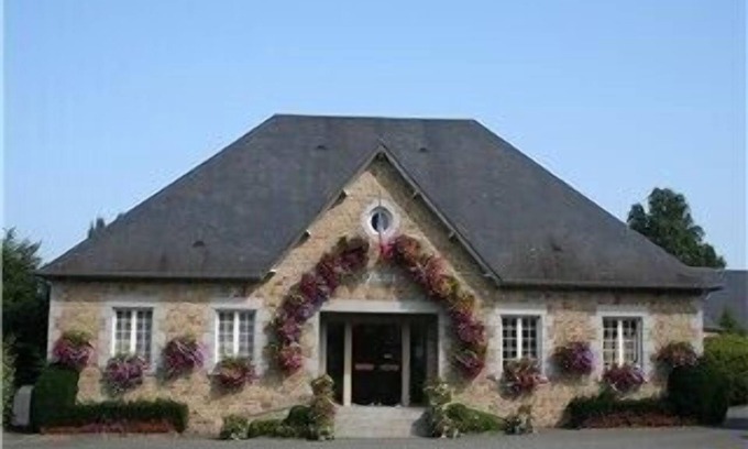 Domjean House | Delightful countryside retreat