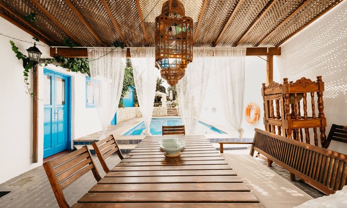 Granadilla de Abona Ski Chalet | Delightful Pleasant Retreat