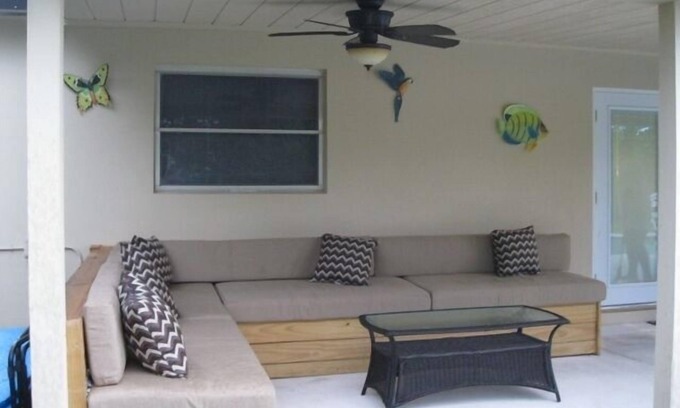 Delray Beach House | Delray Beach Heated Pool Home 4 King Bedrooms/3 Full Bathrooms Sleeps 8 Adults