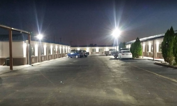 Fort Stockton Hotel | Deluxe Inn Fort Stockton