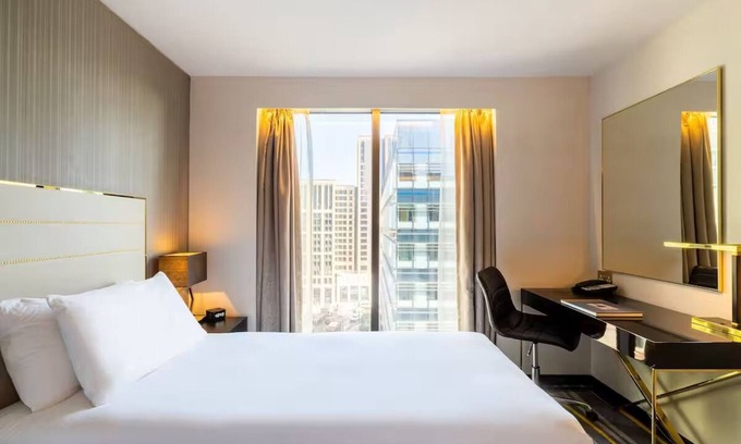 Portsoken Hotel | Deluxe, Spitel Fyeld King at Hotel Saint—Near Landmarks & Historic Sites!