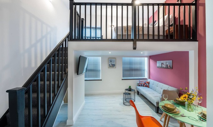 Portsmouth Apartment | Deluxe-Studio-En suite-City Centre location