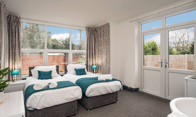 Bray on Thames House | Deluxe Triple room of 3