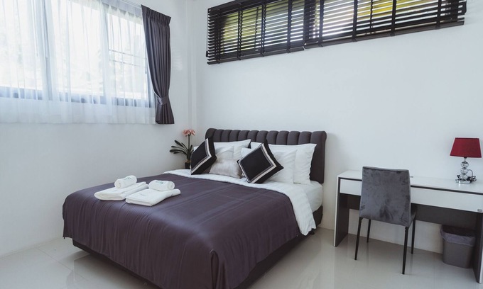 Huai Yai House | Deluxe two bedroom house