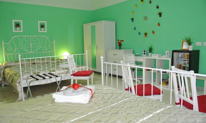 Santeramo in Colle Villa | Deluxe Villa with garden