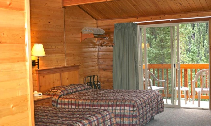 McKinley Park Cabin | Denali Grizzly Bear Resort