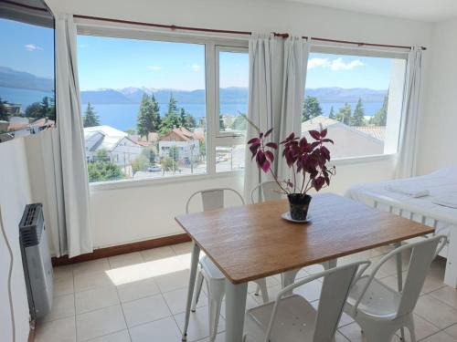 Centro Apartment | Departamentos con vista al Lago