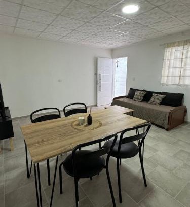 Villa Maria Apartment | Departamento 2 zona Costanera