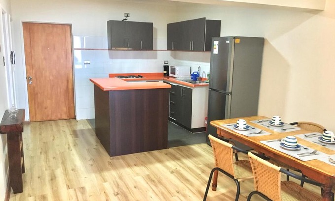 Tome Apartment | Departamento completo 42 mts2 - 2 habs y 1 futón - Centro Tomé - 5 personas max - Edificio Don Francisco