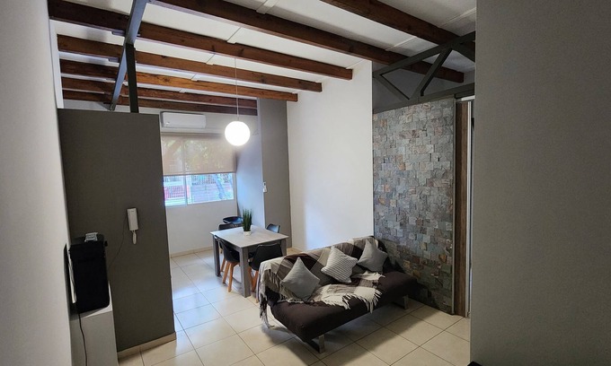 Mendoza City Center Apartment | Departamento Zona Alameda a 700metros del Centro. Ideal 3 Pers