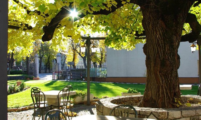 Altipiano Est Hotel | Dependance Lipa