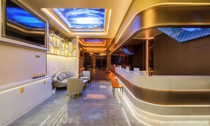 Middle Chaoyang Hotel | DequanHotelJintaiRoadSubwayStationBranch