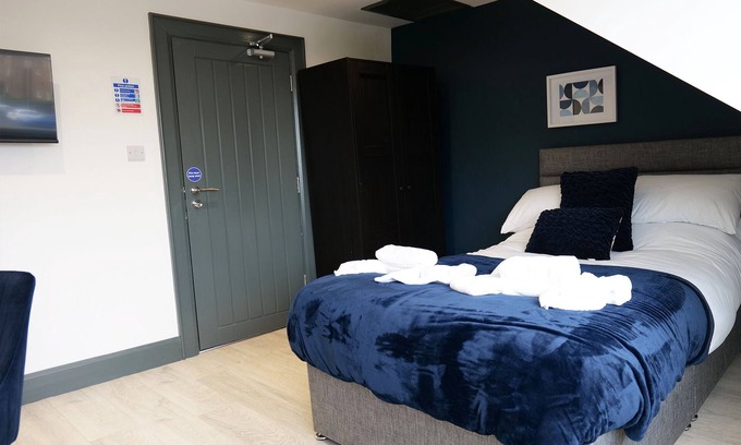 Londonderry Apartment | Derry City, Northern Ireland - Waterside Rooms (Room 6)
