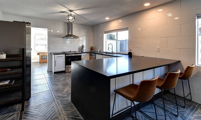 Mesa Grande House | Desert Diamond 4 BR w/Pool & Spa by Cubs Staduim!