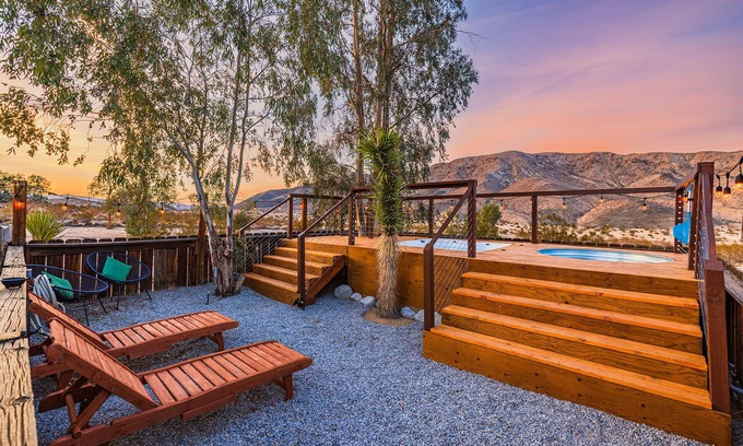 Indian Cove House | Desert Playground - hot tub, dipping pool, hammocks, stargazing, dog friendly!