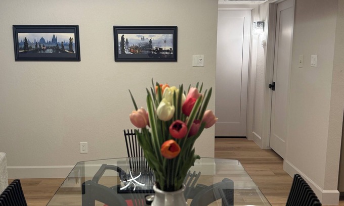 Villages Five Condo | Desert Rose