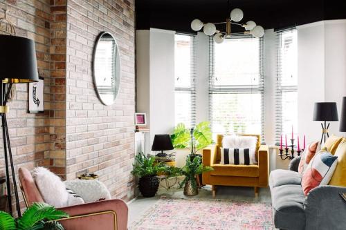 Ormeau House | Designer 4-Bed Home in the Heart of Belfast