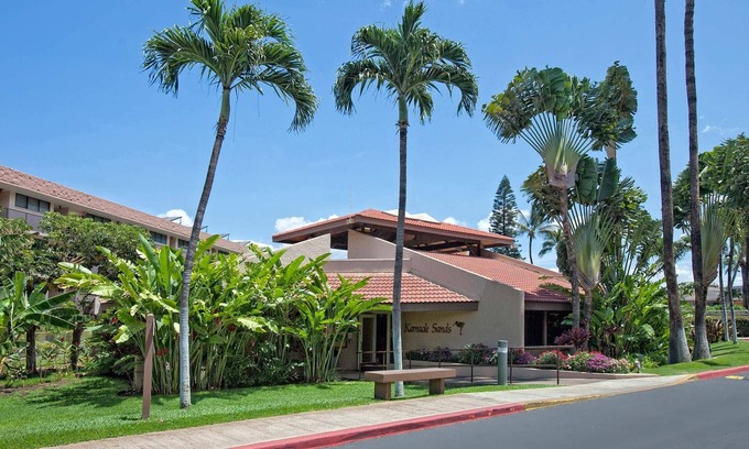 Kihei Condo | Desirable Kamaole Sands 6-102 Ground Floor with Ocean Views and Top Beach Access