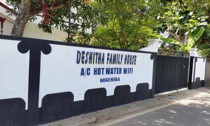 Mirissa House | Desitha Family House
