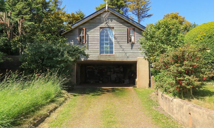 Dunchideock Cottage | DETOX DUNCHIDEOCK, with a garden in Exeter