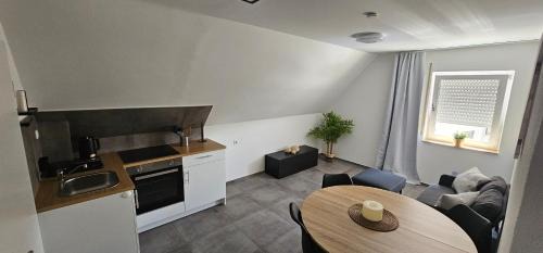 Nuertingen Apartment | DG Apartment mit Neckarblick