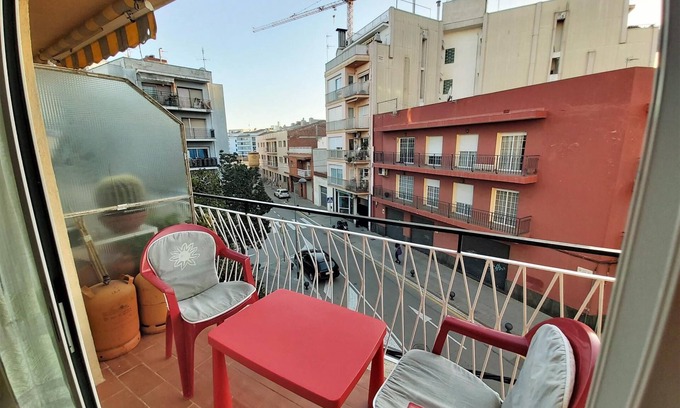 Pineda de Mar Apartment | DIANA Apartment with terrace very close to the sea