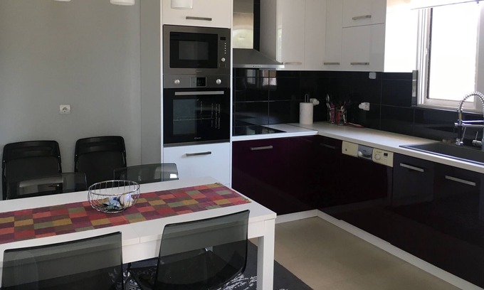 Kato Achaia Villa | Dimitras and Thalias house