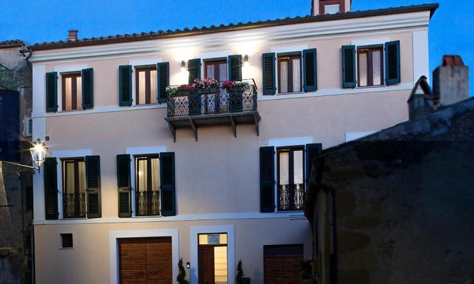 Farnese Bed & Breakfast | Dimo' Rè