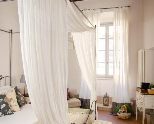 Montepulciano Bed & Breakfast | Dimora Dell'Erbe Rooms