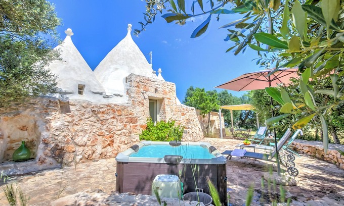 Ostuni Villa | Dimora Tra Gli Ulivi With Private Jacuzzi, Ostuni, Italy
